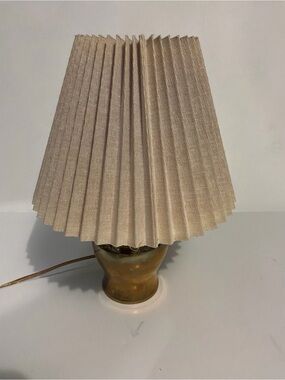 Beautiful 12” brass lamp vintage